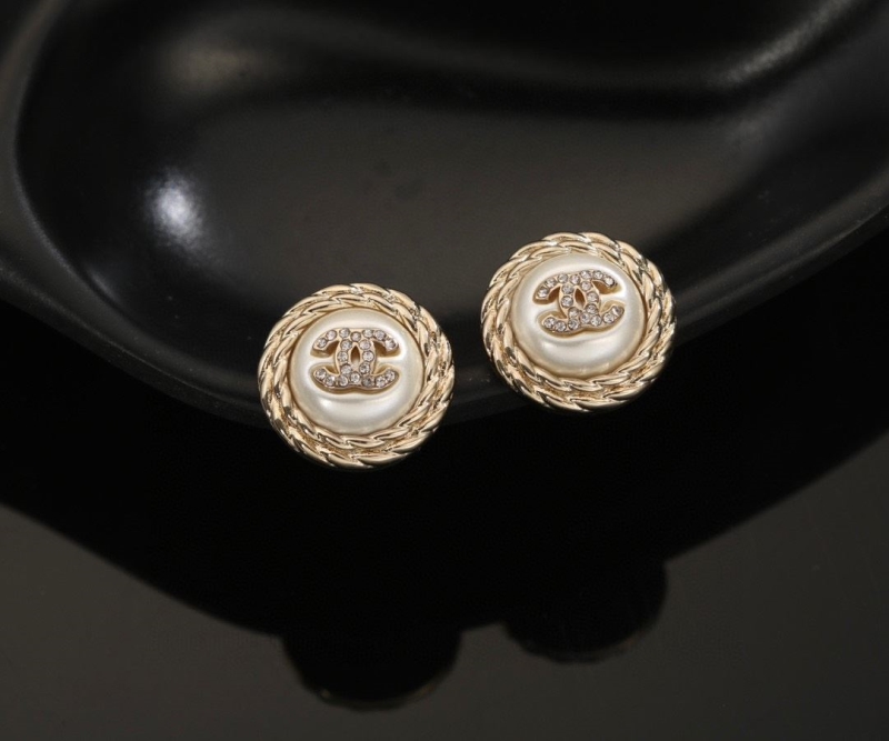 Ch**el earrings